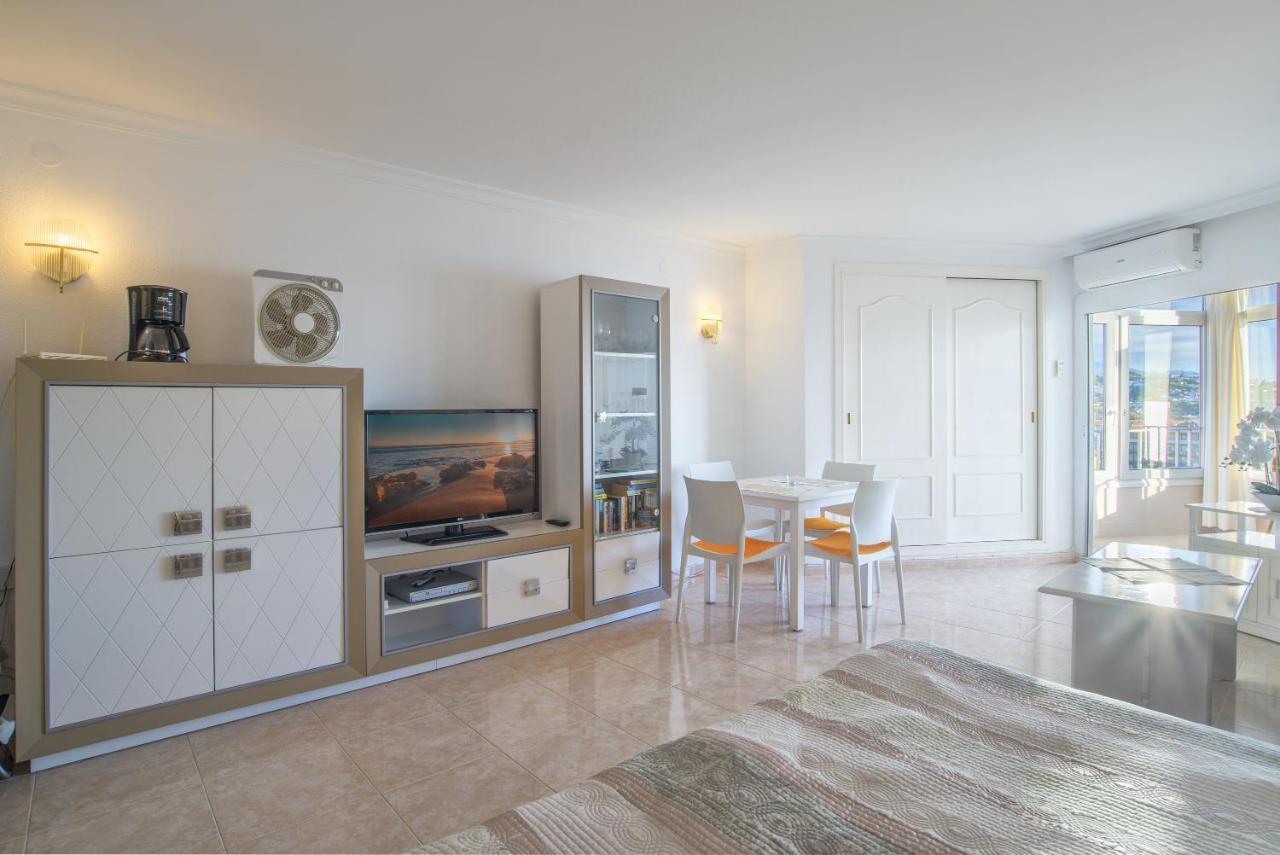 Penthouse Studio With Sea Views La Cala De Mijas Exterior photo